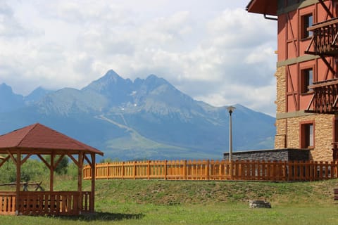 Property building, Neighbourhood, Natural landscape, Mountain view