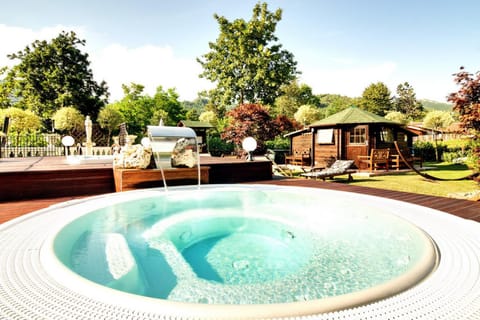 Spa and wellness centre/facilities, Swimming pool