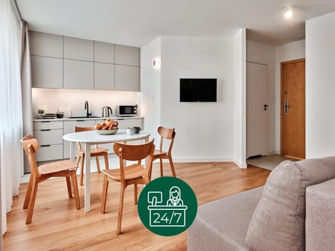 TV and multimedia, Living room, Dining area, pet friendly, kitchen