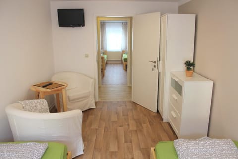Photo of the whole room, Decorative detail, Bedroom