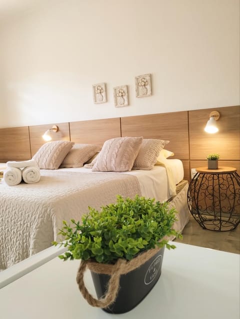 Pousada Luz do Sol, com piscina, quartos amplos e confortáveis no centro de Carrancas Inn in Carrancas