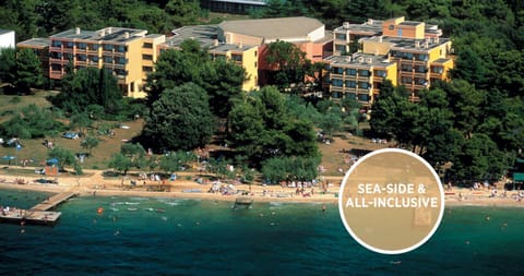 Property building, Neighbourhood