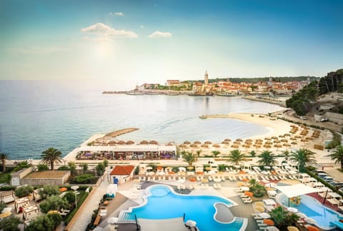 Beach, Swimming pool