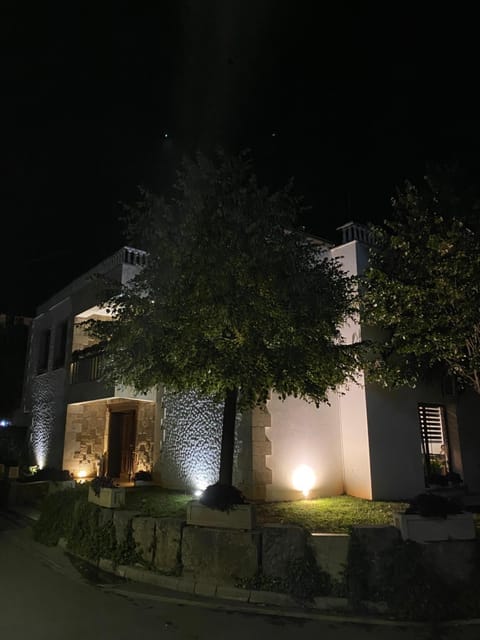 Property building, Night