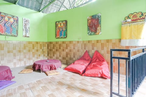 Living room, Lobby or reception