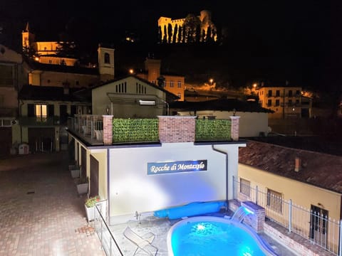Night, Summer, View (from property/room), View (from property/room), Landmark view, Landmark view, Pool view, Pool view, Swimming pool, Seasons, Inner courtyard view