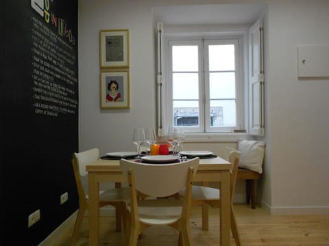 Communal lounge/ TV room, Dining area