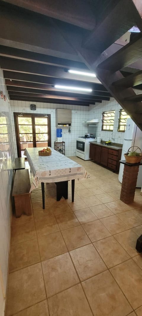 Trindade Casa Amarela House in State of Rio de Janeiro