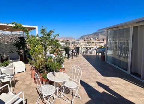 Natural landscape, View (from property/room), Balcony/Terrace, Mountain view