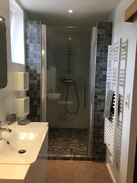 Les Vallées Apartment in Saint-Cyr-sur-Loire