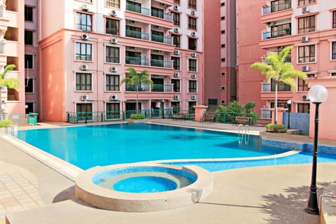 Property building, Other, Animals, Pool view, Swimming pool