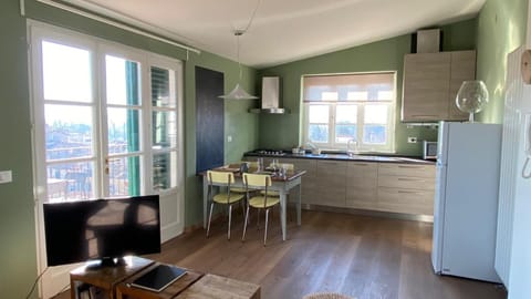 Living room, Seating area, kitchen