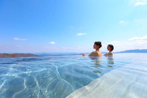 Day, Natural landscape, Hot Spring Bath, Mountain view, Public Bath
