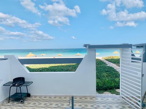 View (from property/room), Balcony/Terrace