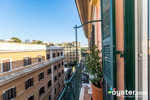 City view, Street view