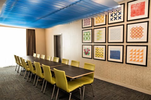 Meeting/conference room