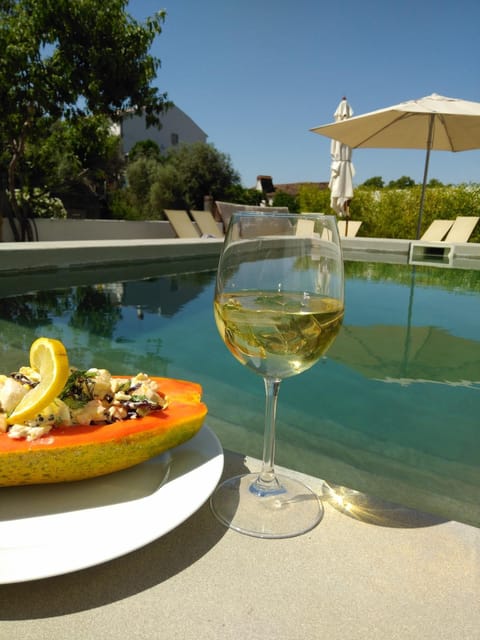 Balcony/Terrace, Pool view, Swimming pool