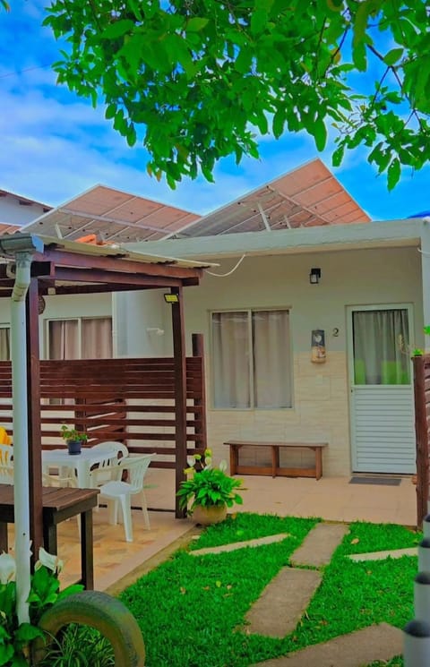 Property building, Spring, Garden