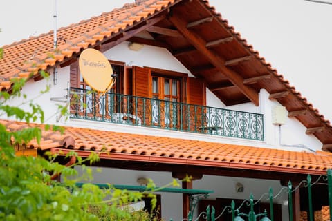 Renaissance Holidays Villa House in Halkidiki