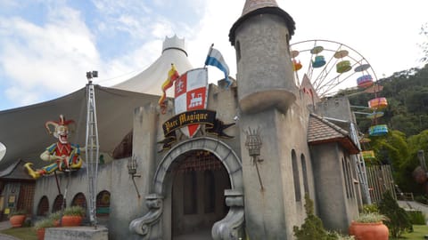 Hotel Magique Le Canton Resort in State of Rio de Janeiro