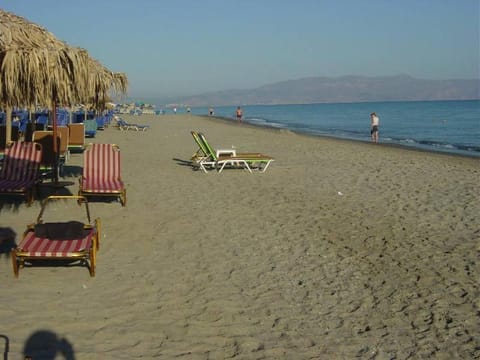 Marias Studios & Apartments in Platanias Apartment in Platanias