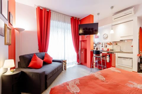 Other, Bedroom, internet, stove