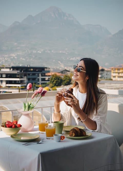 Appartamento Betulla - Peaceful & Happy Stay Apartment in Riva del Garda