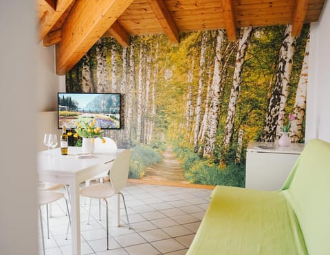 Appartamento Betulla - Peaceful & Happy Stay Apartment in Riva del Garda