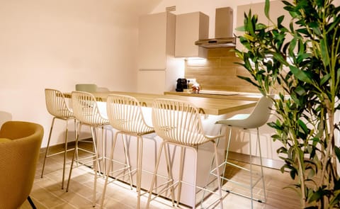Kitchen or kitchenette, Living room, Dining area