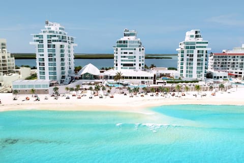 Property building, Natural landscape, Beach, Sea view