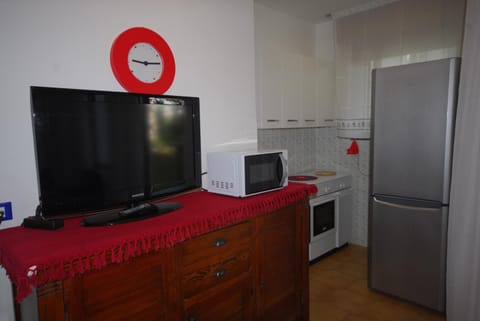TV and multimedia, Kitchen or kitchenette, Living room