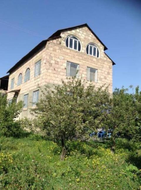 Property building, Spring, Day, Garden, Garden view