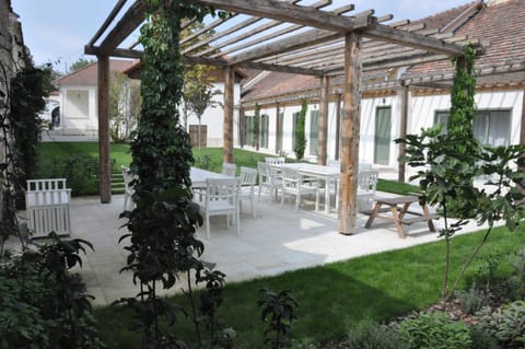 Property building, Garden