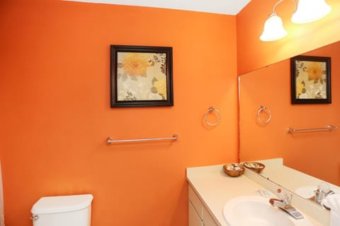 Coastal Sunshine by Pristine Properties Vacation Rentals House in Cape San Blas