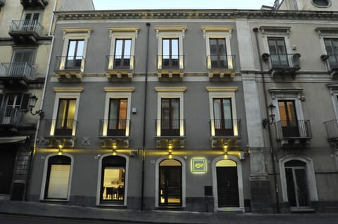 Facade/entrance, Sunset