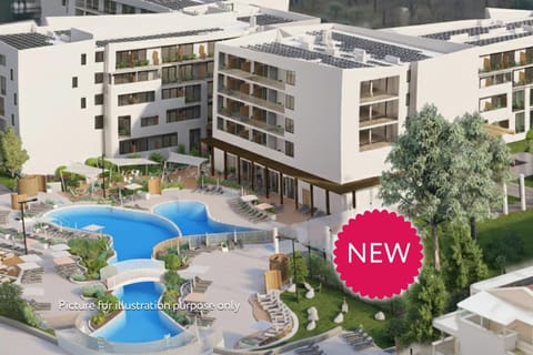 Property building, Swimming pool