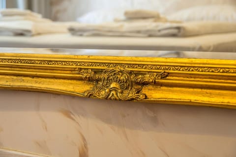 Decorative detail, Bedroom