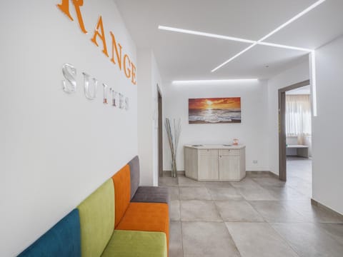 Lobby or reception, Decorative detail