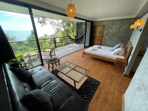 Natural landscape, View (from property/room), Balcony/Terrace, Photo of the whole room, Seating area, Bedroom