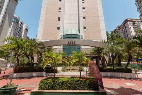 Property building, Facade/entrance, Off site