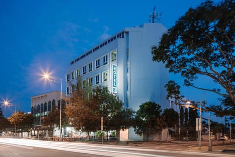 Property building, Facade/entrance