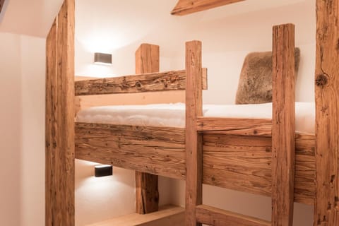 Photo of the whole room, bunk bed