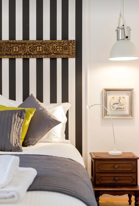 Bed, Decorative detail, Bedroom