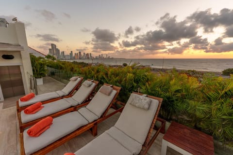 Natural landscape, Sea view, Swimming pool, Sunset, sunbed