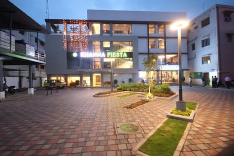 Property building, Facade/entrance