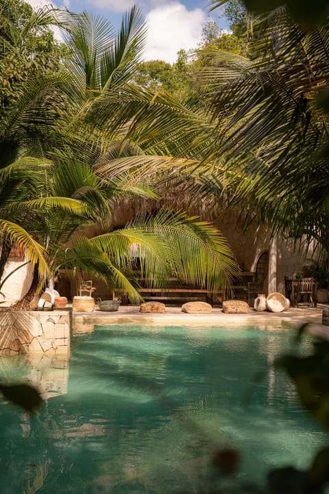 Swimming pool