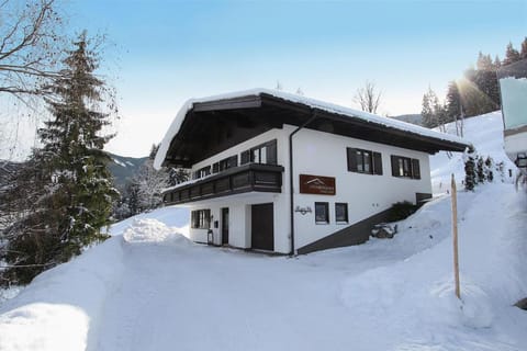 Steinberghaus Ferienhaus House in Salzburgerland