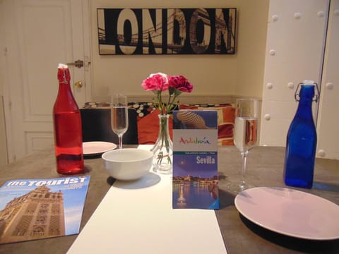 Dining area, On site