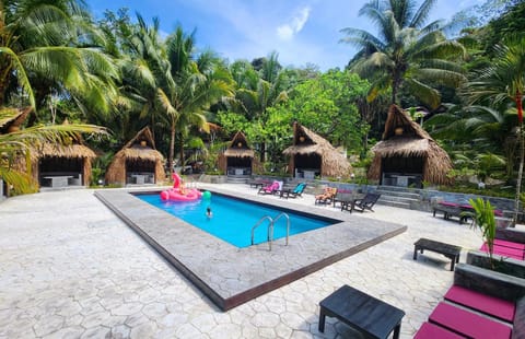 Spring, Day, Natural landscape, Garden, Garden view, Pool view, Swimming pool, Swimming pool, sunbed