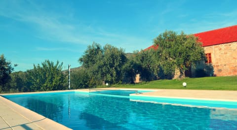 Property building, Off site, Day, Pool view, Street view